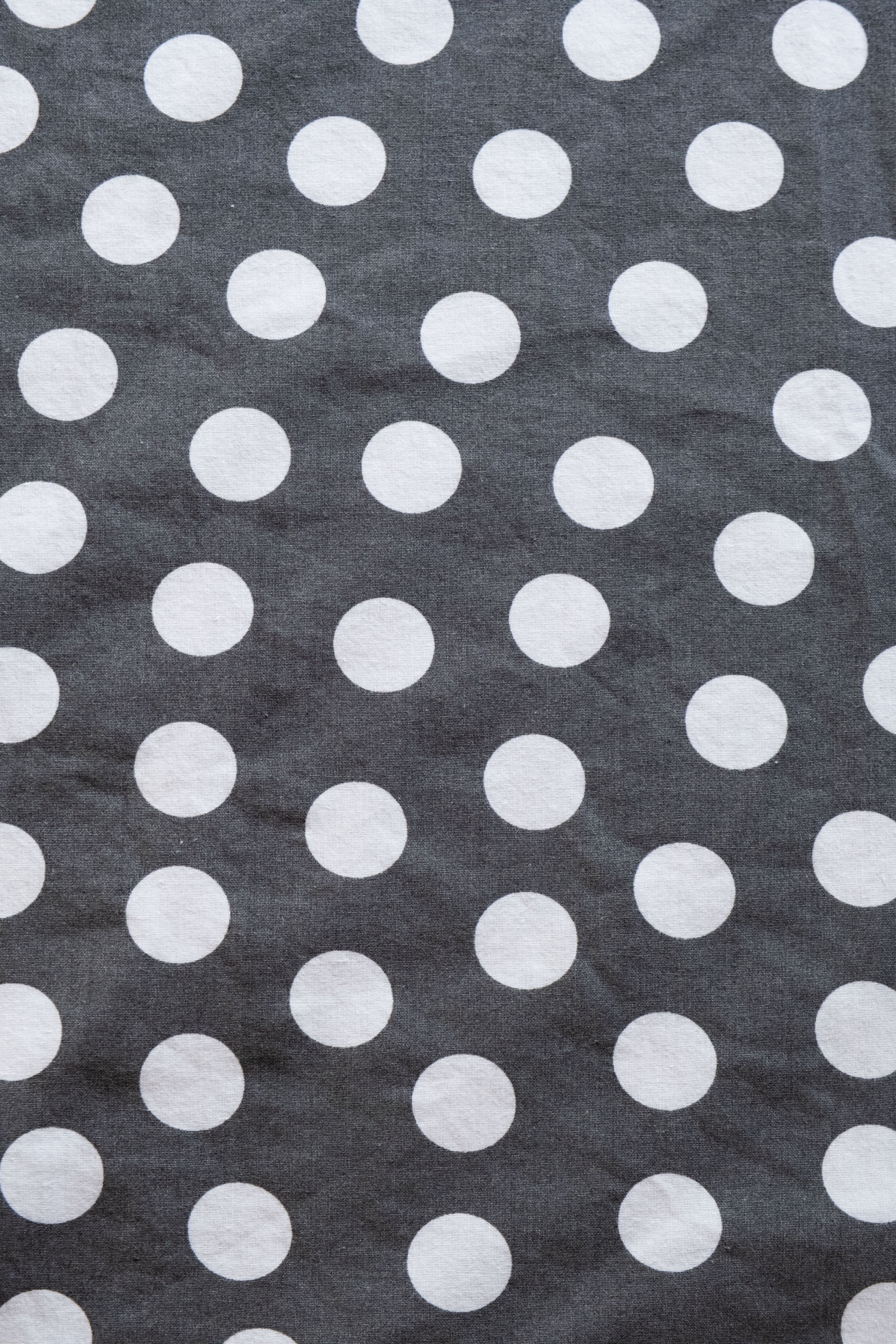 #tissu_pois-blanc